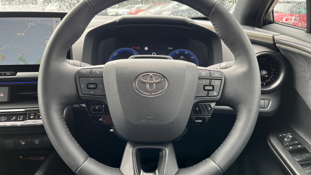 Toyota C-Hr Icon White #10
