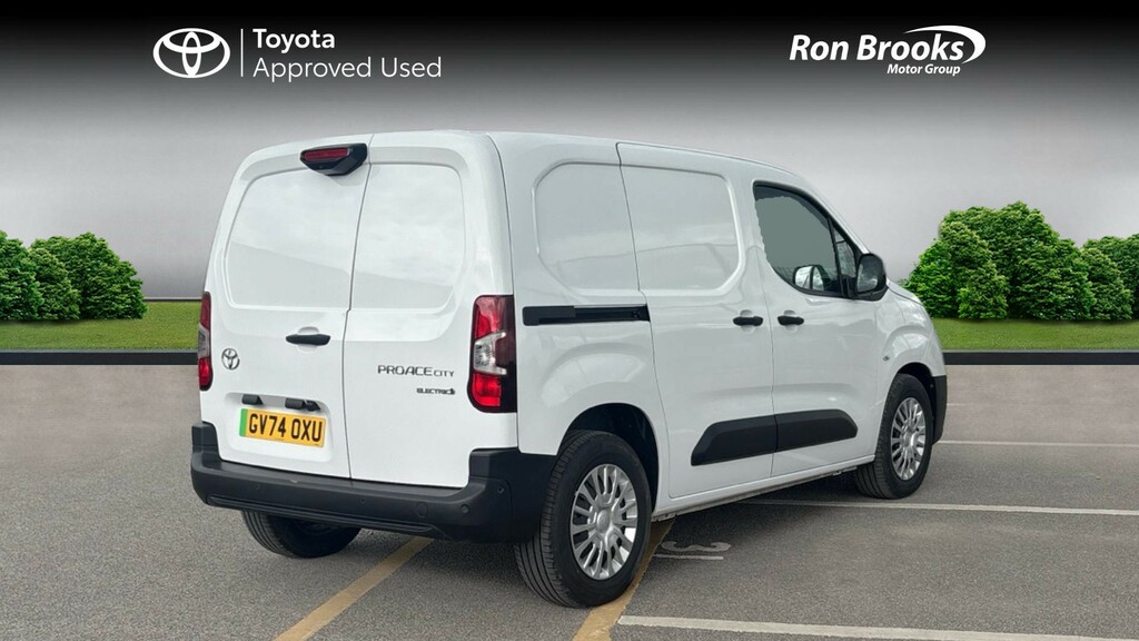 Toyota Proace City 50Kwh Icon Short Panel Van White #2