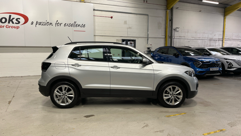 Volkswagen T-Cross 1.0 Tsi Se Blue #23