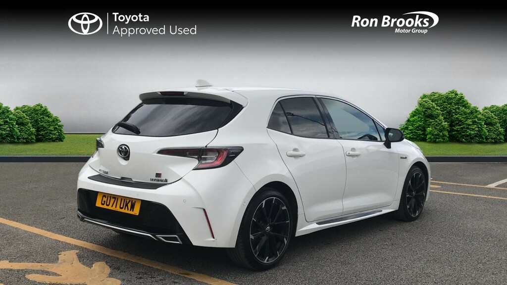 Toyota Corolla 2.0 Vvt-h Gr Sport Cvt Eur GU71UKW White #2