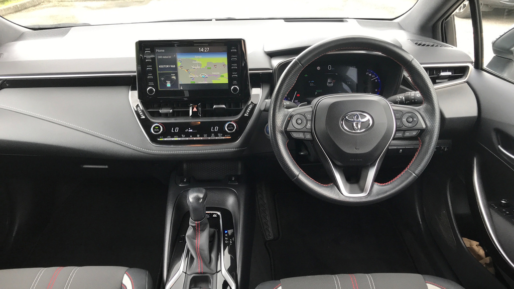 Toyota Corolla 2.0 Vvt-h Gr Sport Cvt Eur GU71UKW White #6