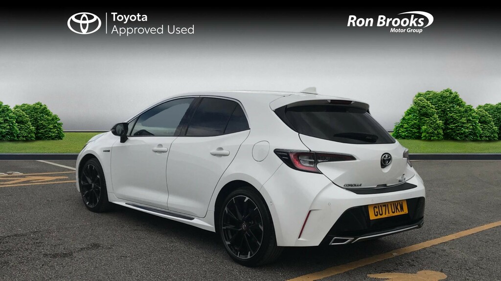 Toyota Corolla 2.0 Vvt-h Gr Sport Cvt Eur GU71UKW White #4