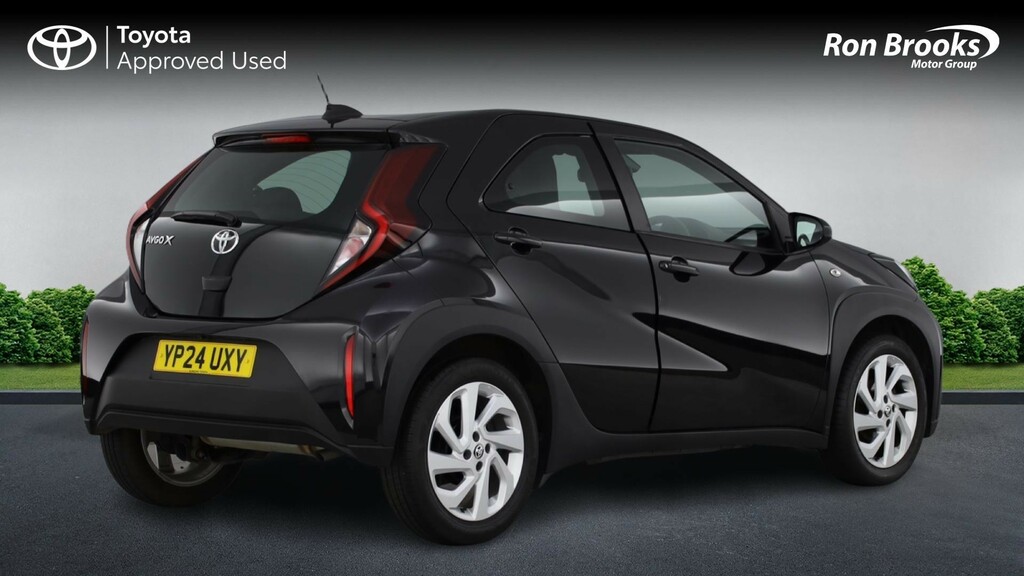 Toyota Aygo X 1.0 Vvt-i Pure Euro 6 Ss Black #2