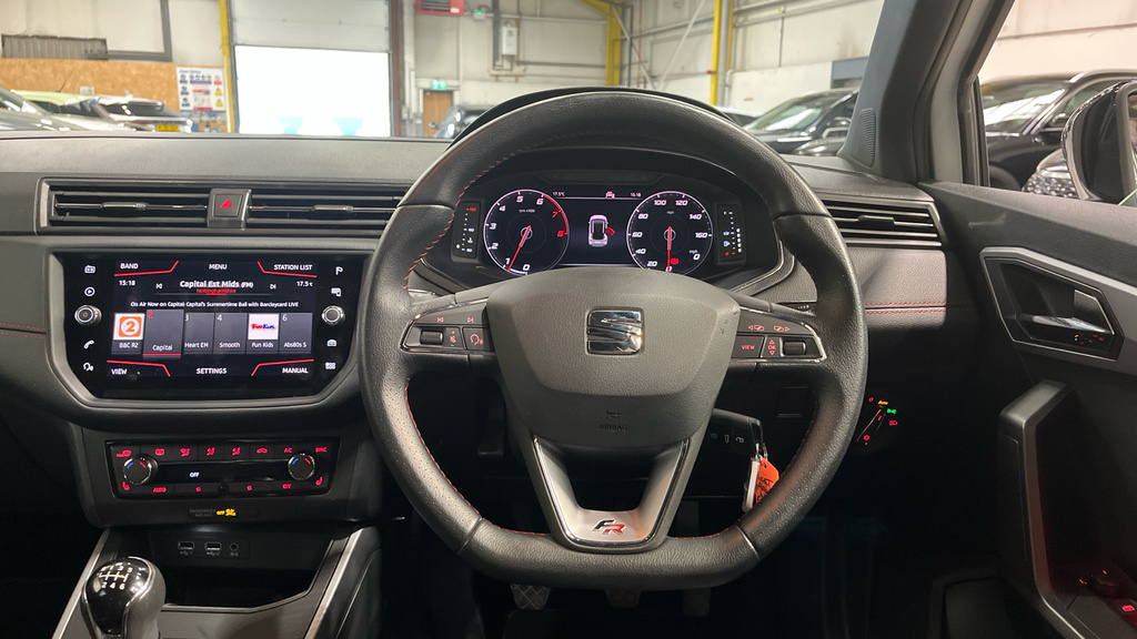 Seat Arona Se Technology Red #7