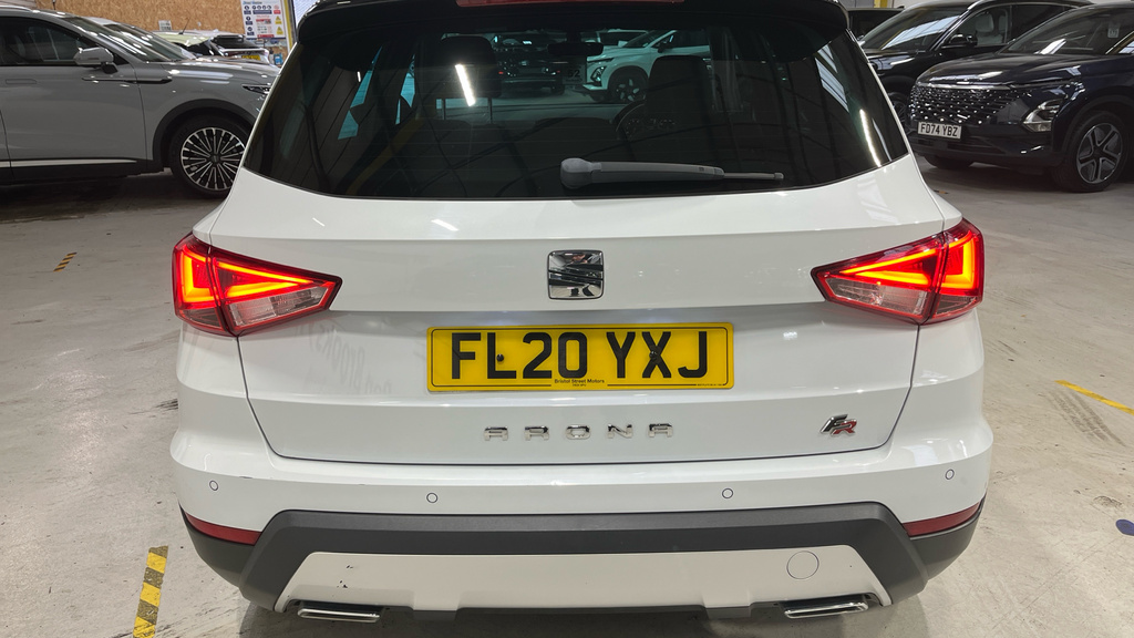 Seat Arona Se Technology Red #30