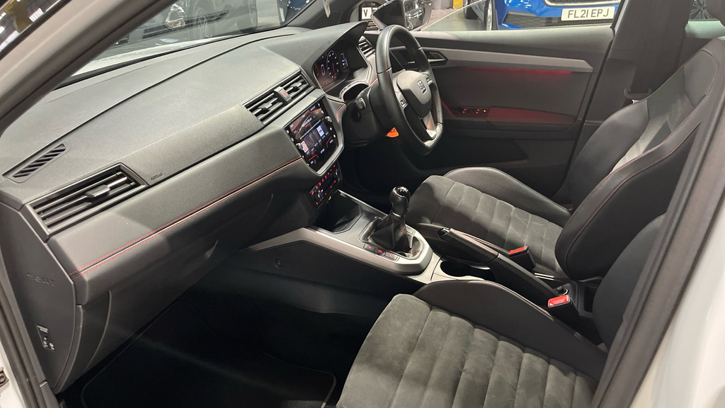 Seat Arona 1.5 Tsi Evo Fr Sport Euro White #5
