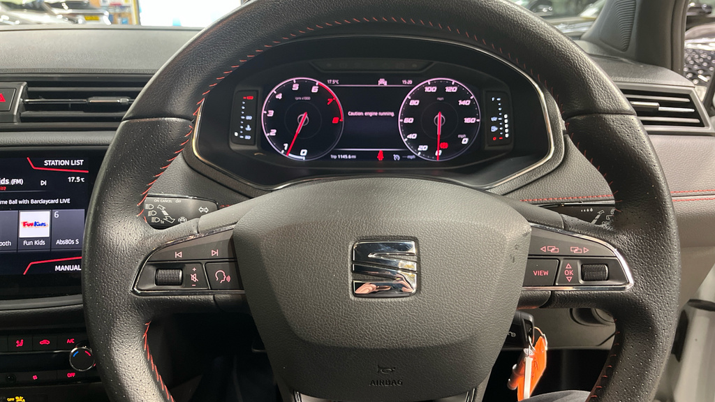 Seat Arona Se Technology Red #39