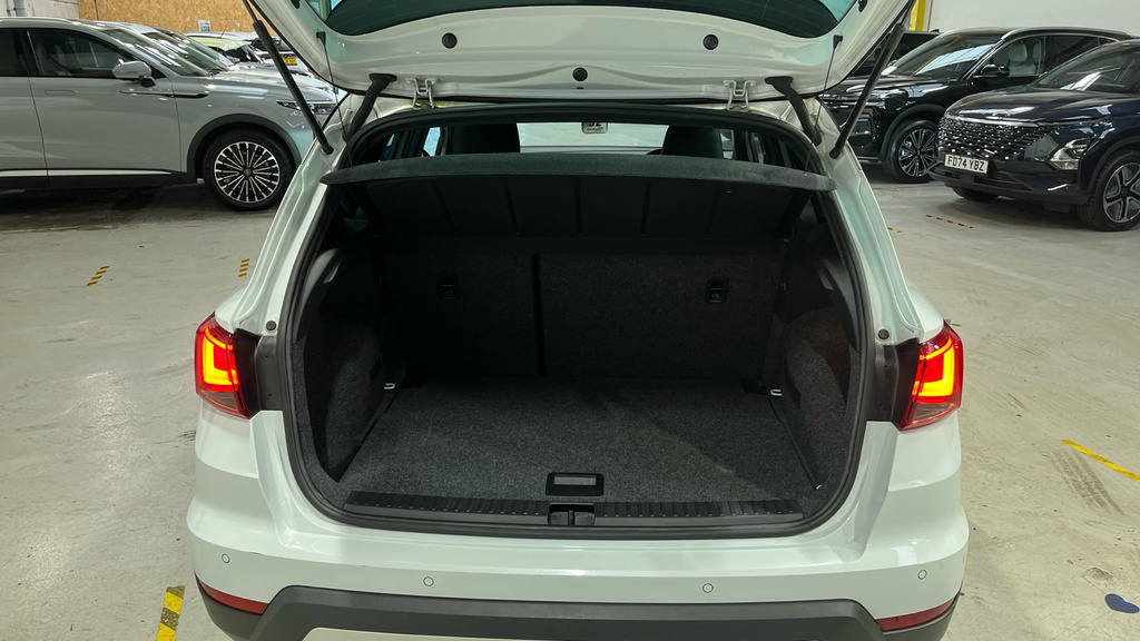 Seat Arona Se Technology Red #13