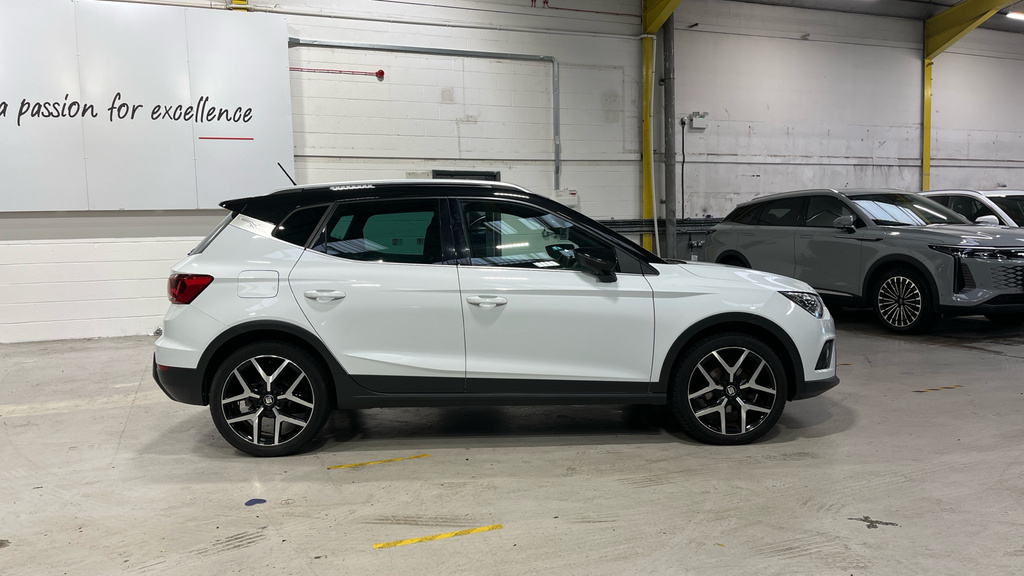 Seat Arona Se Technology Red #23