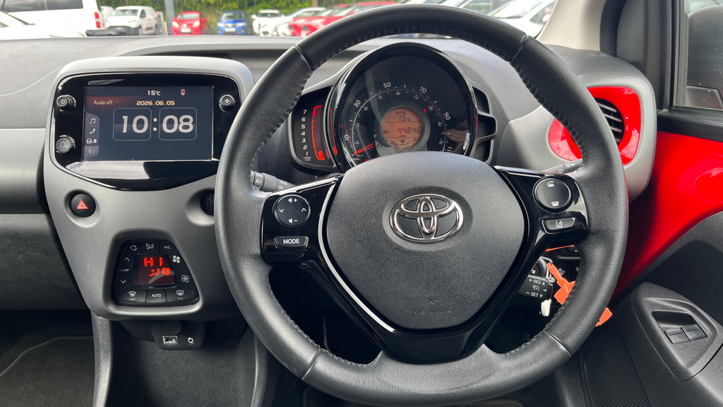 Toyota Aygo 1.0 Vvt-i X-trend Tss  #7
