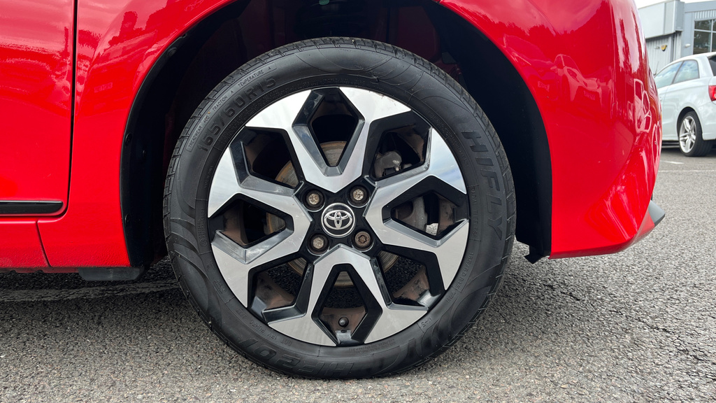Toyota Aygo 1.0 Vvt-i X-trend Tss  #24