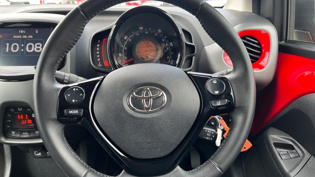 Toyota Aygo 1.0 Vvt-i X-trend Tss  #10