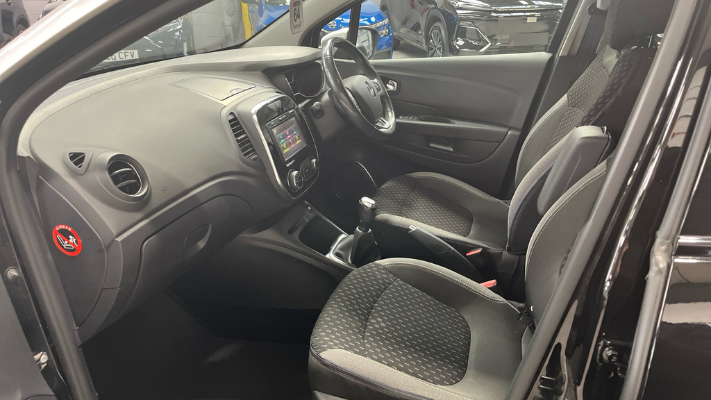 Renault Captur 0.9 Tce Energy Dynamique S FP67ULU Black #5