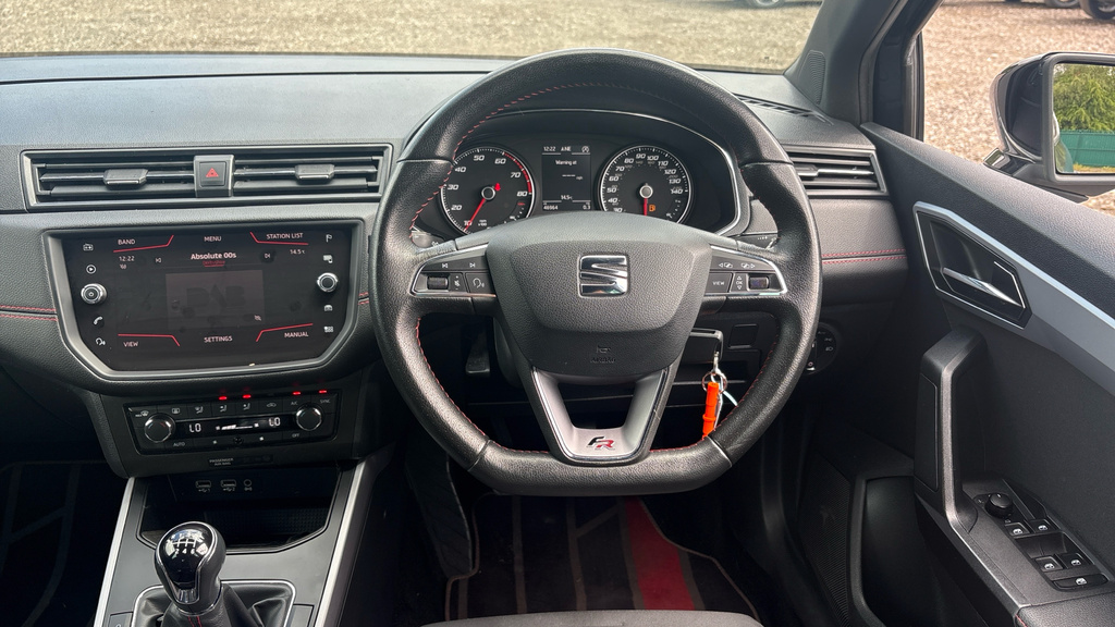 Seat Arona Se Tsi 1.0 Red #7