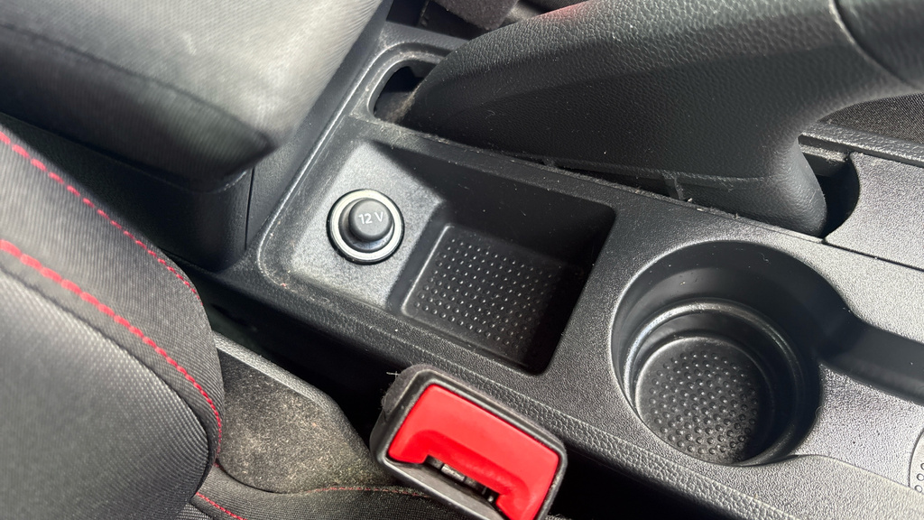 Seat Arona Se Tsi 1.0 Red #49