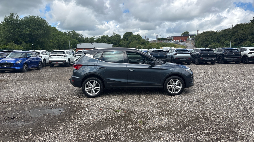 Seat Arona Se Tsi 1.0 Red #23