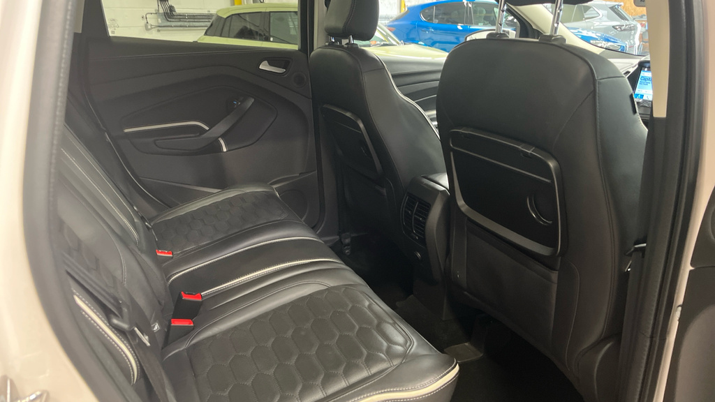 Ford Kuga 1.5 Ecoboost 176 St-line Edition Black #8