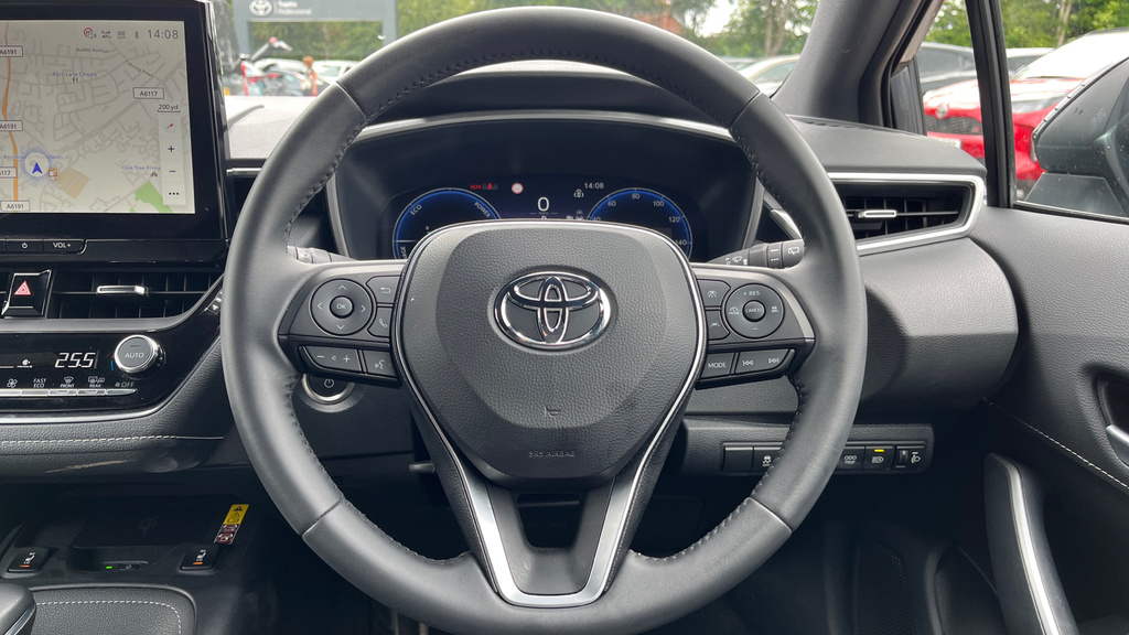 Toyota Corolla Excel 2.0 Hb Bi-tone White #10