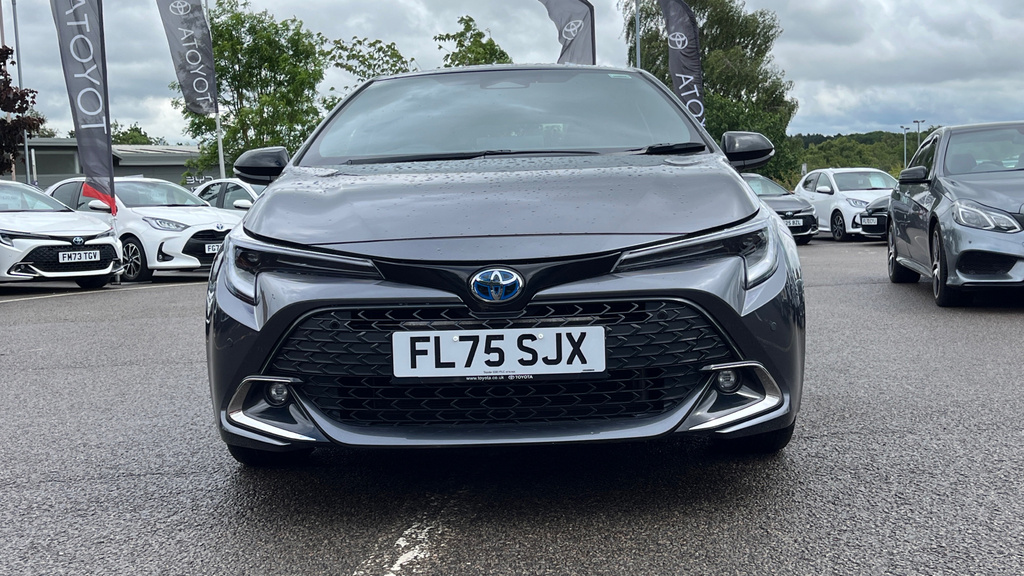 Toyota Corolla Excel 2.0 Hb Bi-tone White #22