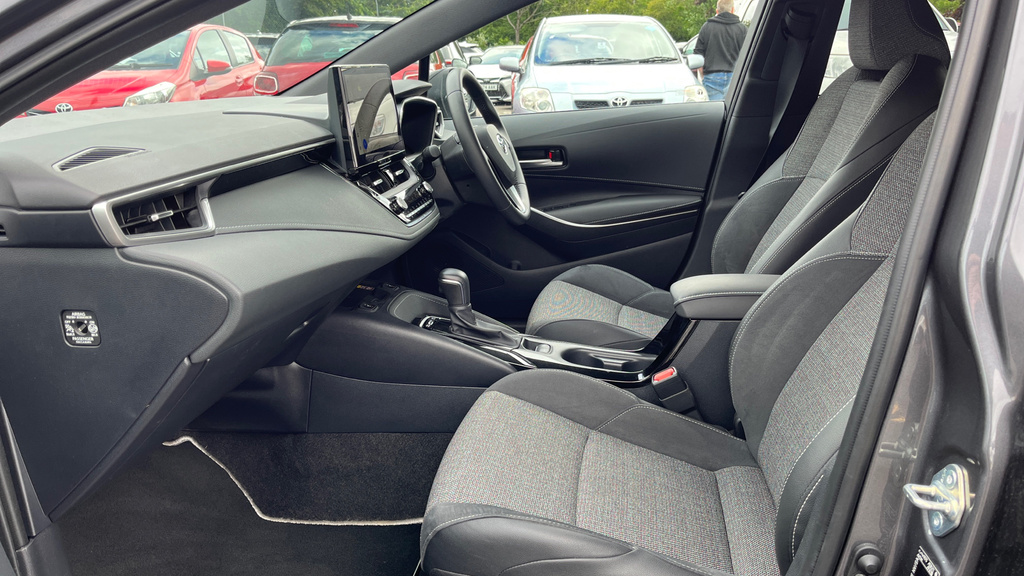 Toyota Corolla 1.8 Vvt-h Design Cvt Euro Grey #5
