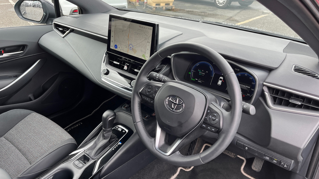 Toyota Corolla Excel 2.0 Hb Bi-tone White #30