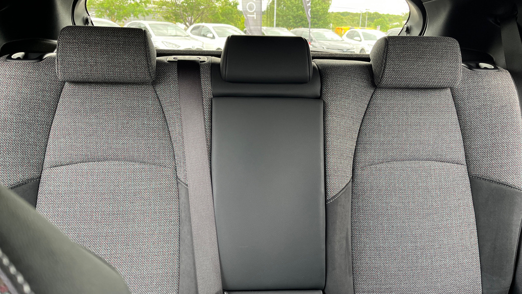 Toyota Corolla Excel 2.0 Hb Bi-tone White #14