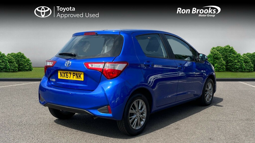 Toyota Yaris 1.5 Vvt-i Icon Euro 6 NX67PNK Blue #2
