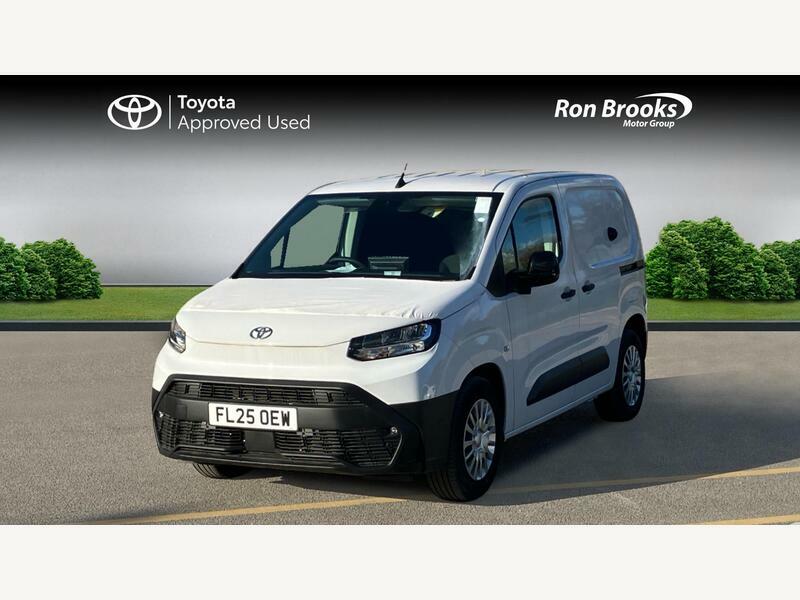 Toyota Proace City 50Kwh Icon Short Panel Van White #2
