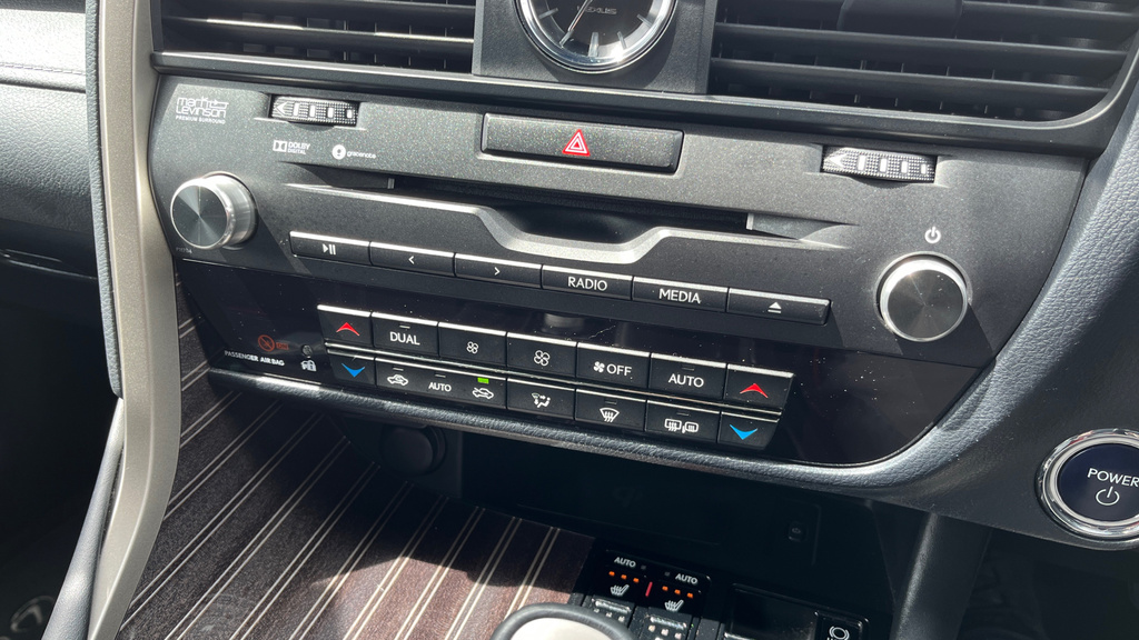 Lexus RX Suv White #57