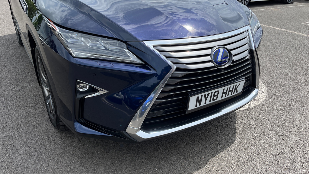 Lexus RX Suv White #53