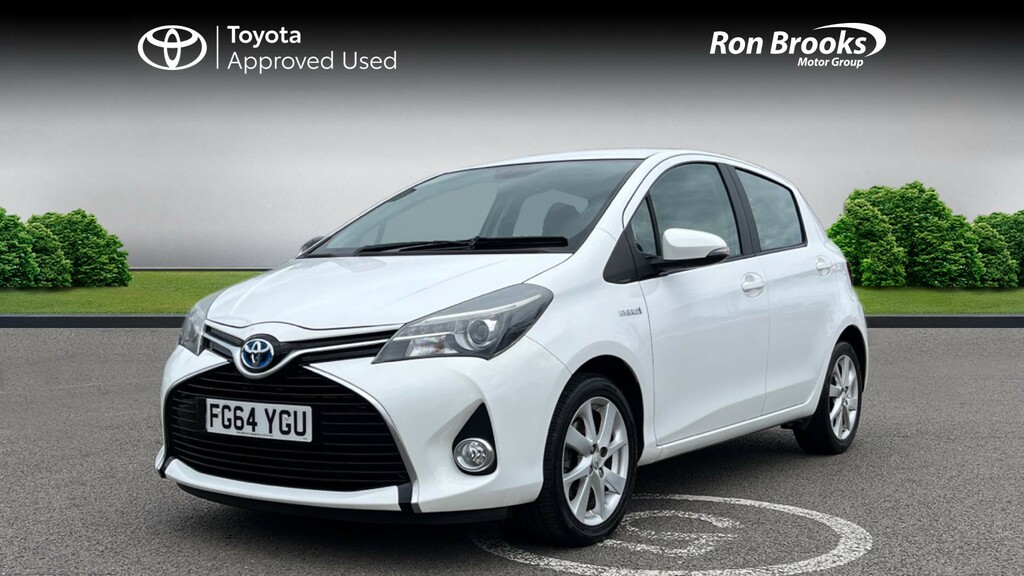 Toyota Yaris 1.5 Vvt-h Excel E-cvt Euro White #3