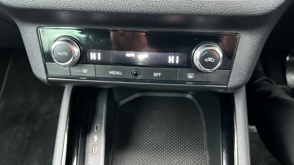 Skoda Kamiq Kamiq Se Tsi Black #38
