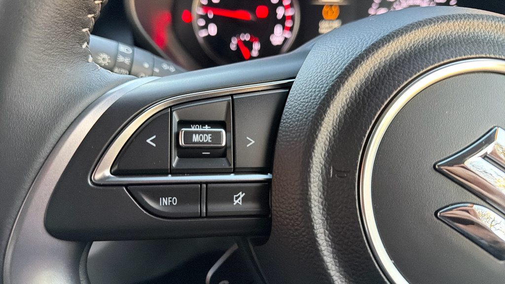 Suzuki Swift 1.2 Mild Hybrid Ultra Blue #21