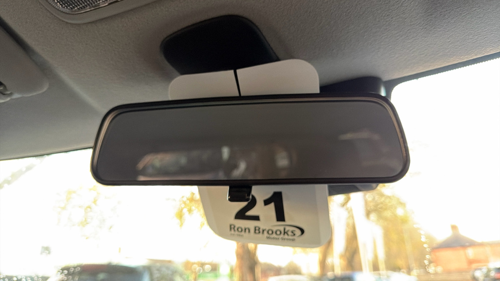 Suzuki Swift 1.2 Mild Hybrid Ultra Blue #37