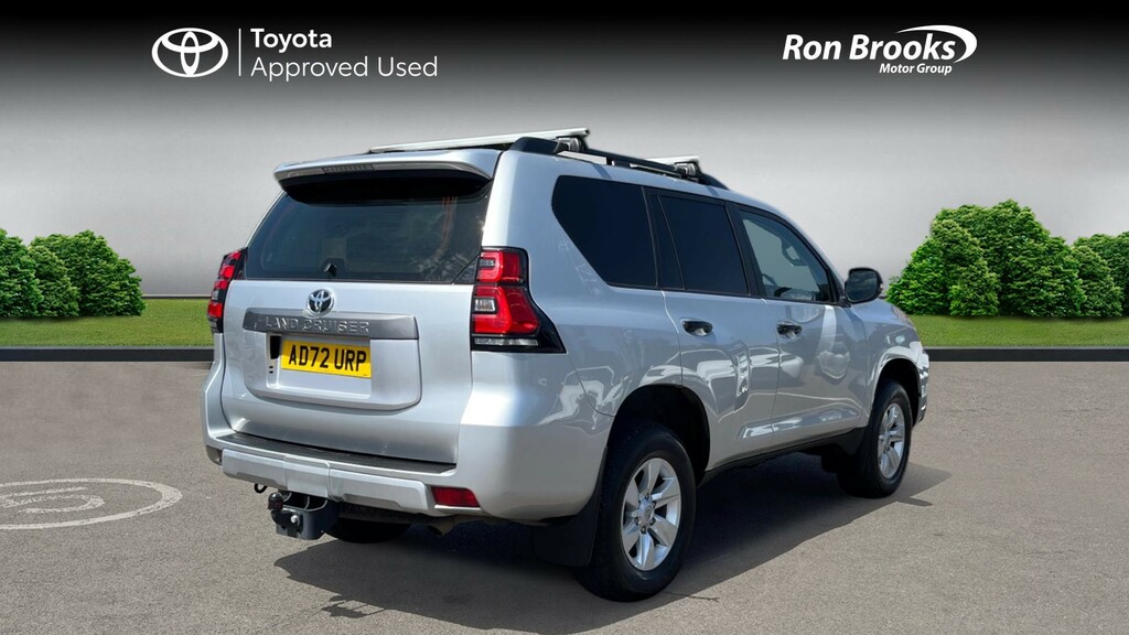 Toyota Land Cruiser 2.8D Utility Steel 4Wd L AD72URP Silver #2