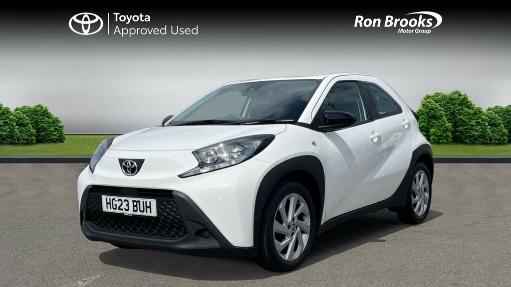 Toyota Aygo X 1.0 Vvt-i Pure Euro 6 Ss White #3
