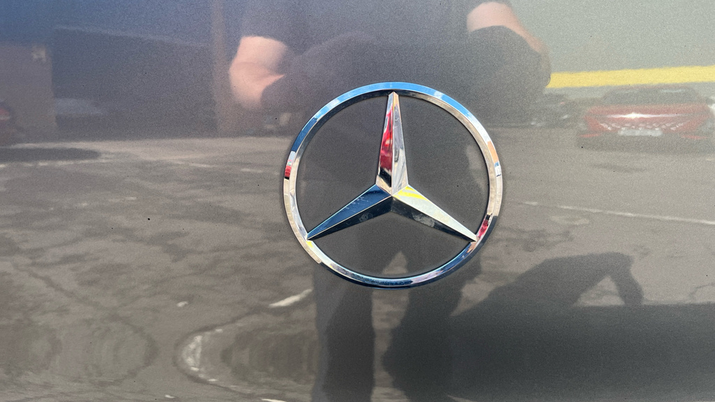 Mercedes-Benz Vito Minibus White #28