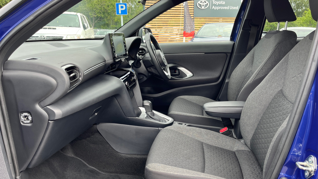 Toyota Yaris Cross 1.5 Vvt-h Design E-cvt Eur Blue #5