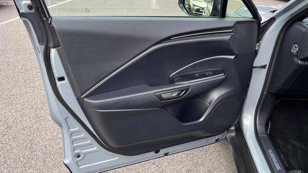 Lexus LBX 1.5 Vvt-ie Premium Plus Suv Hybrid E-cv Grey #47