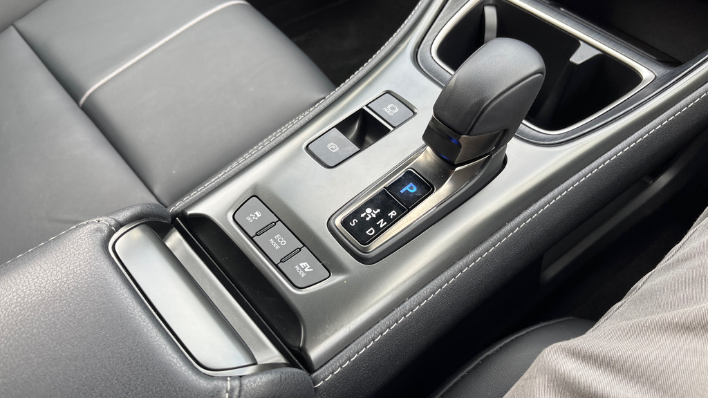 Lexus LBX 1.5 Vvt-ie Premium Plus Suv Hybrid E-cv Grey #57