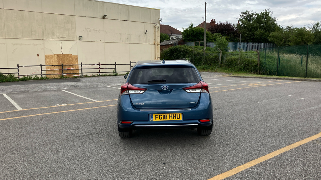 Toyota Auris Auris Icon Tech Hev Vvt-i Cvt White #24