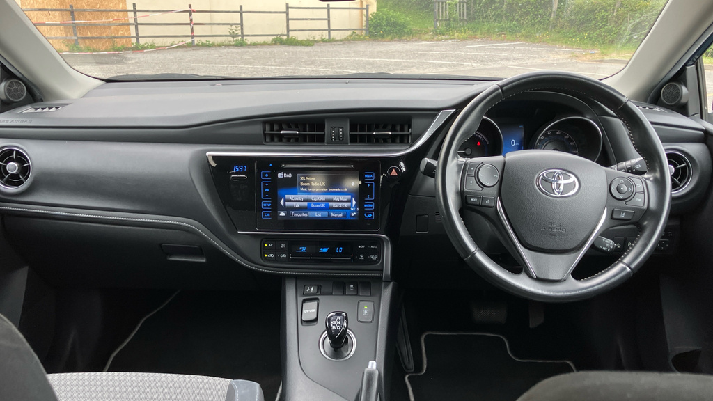 Toyota Auris 1.8 Vvt-h Design Cvt Euro Blue #6