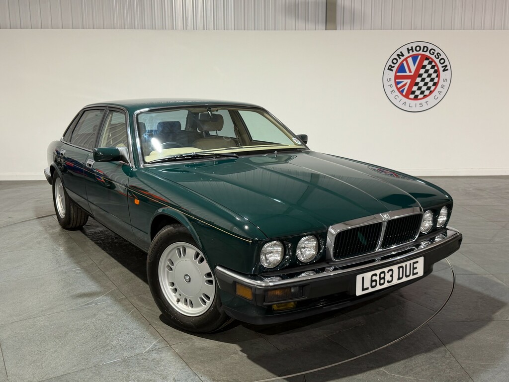 Jaguar XJ Lwb Red #56