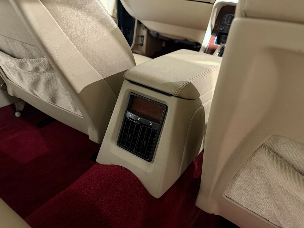 Jaguar XJ Lwb Red #53
