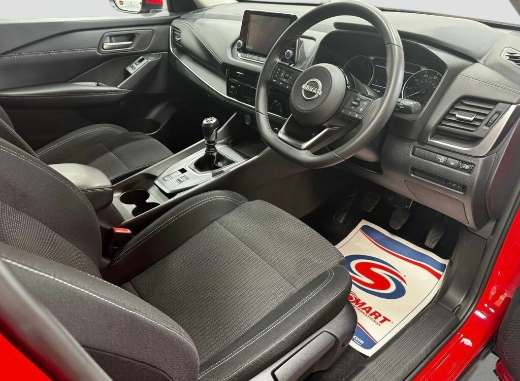 Nissan Qashqai 1.3 Dig-t Mhev Acenta Premium Suv Hybri DY24XTN Red #6