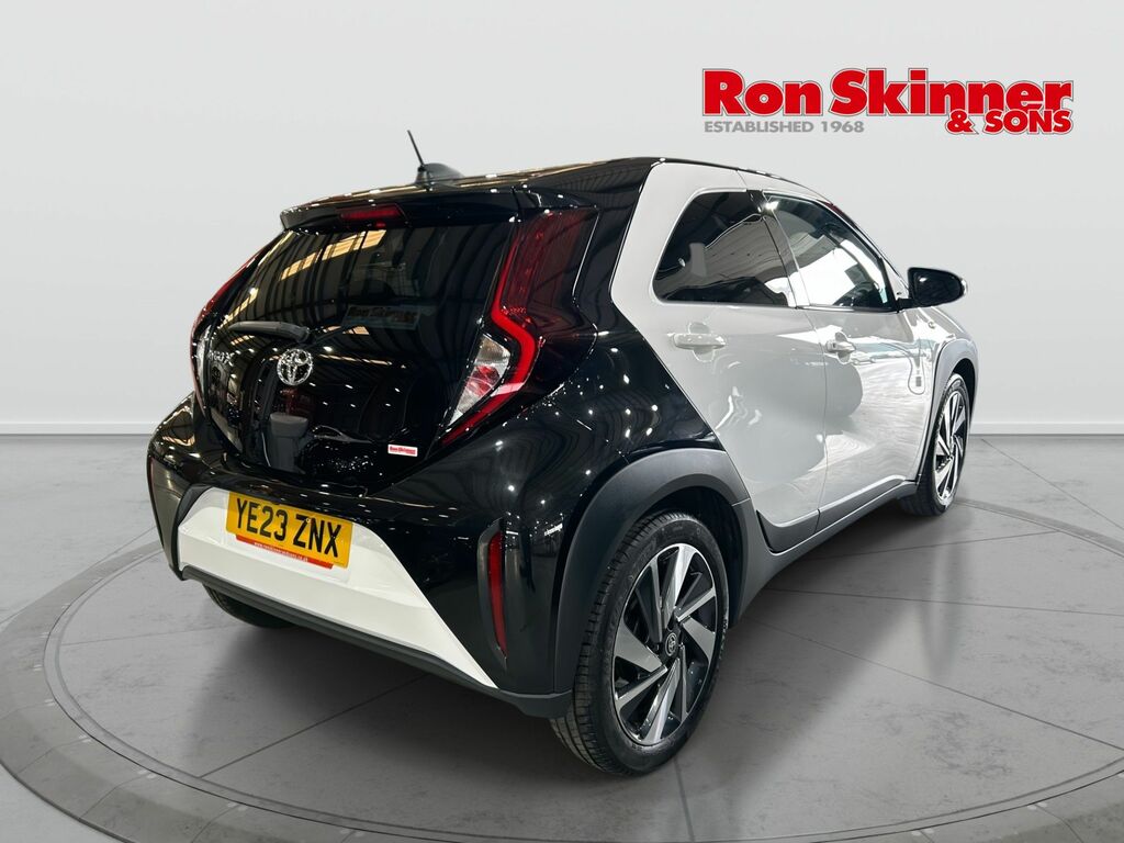 Toyota Aygo X 1.0 Vvt-i Edge Hatchback X-shift Euro 6 YE23ZNX White #4