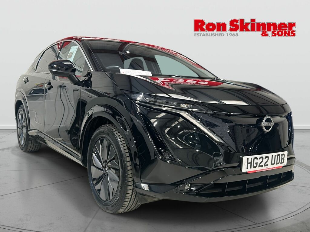 Nissan Ariya 63Kwh Advance Suv 7.4Kw Charger Black
