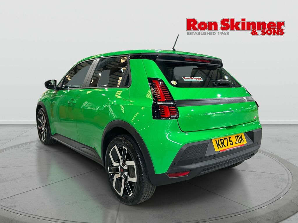 Renault 5 E-Tech Urban Range 40Kwh Evolution Hatchback Green #3