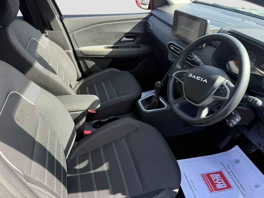 Dacia Jogger 1.0 Tce Expression Mpv Euro 6 S VK73XZU Green #5