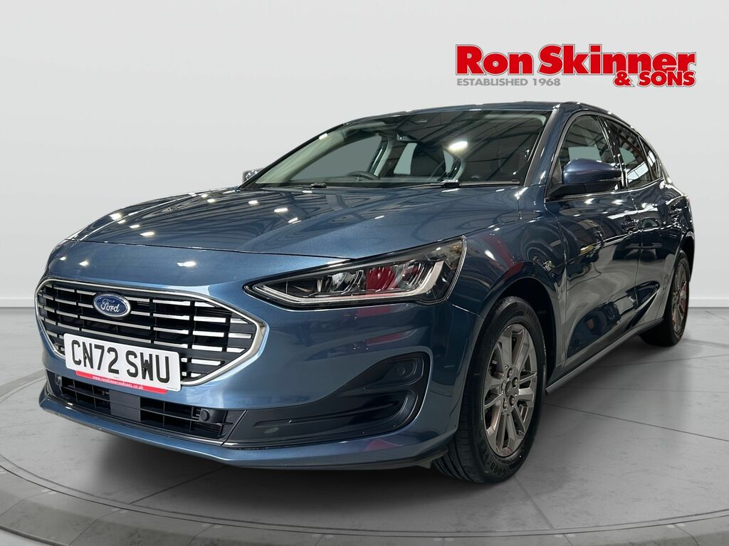 Ford Focus 1.0T Ecoboost Titanium Hatchback CN72SWU Blue #2